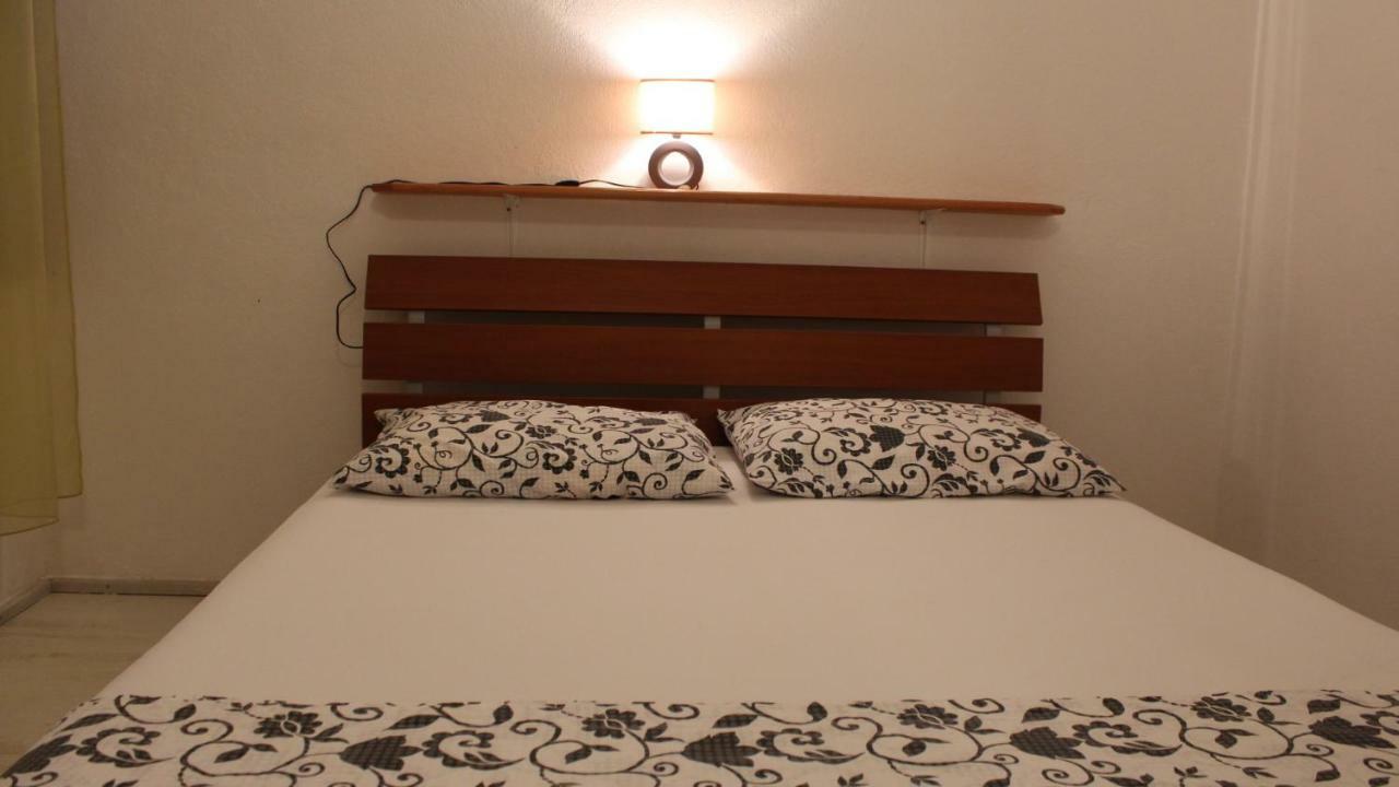 Sonja Appartement Pisak Buitenkant foto
