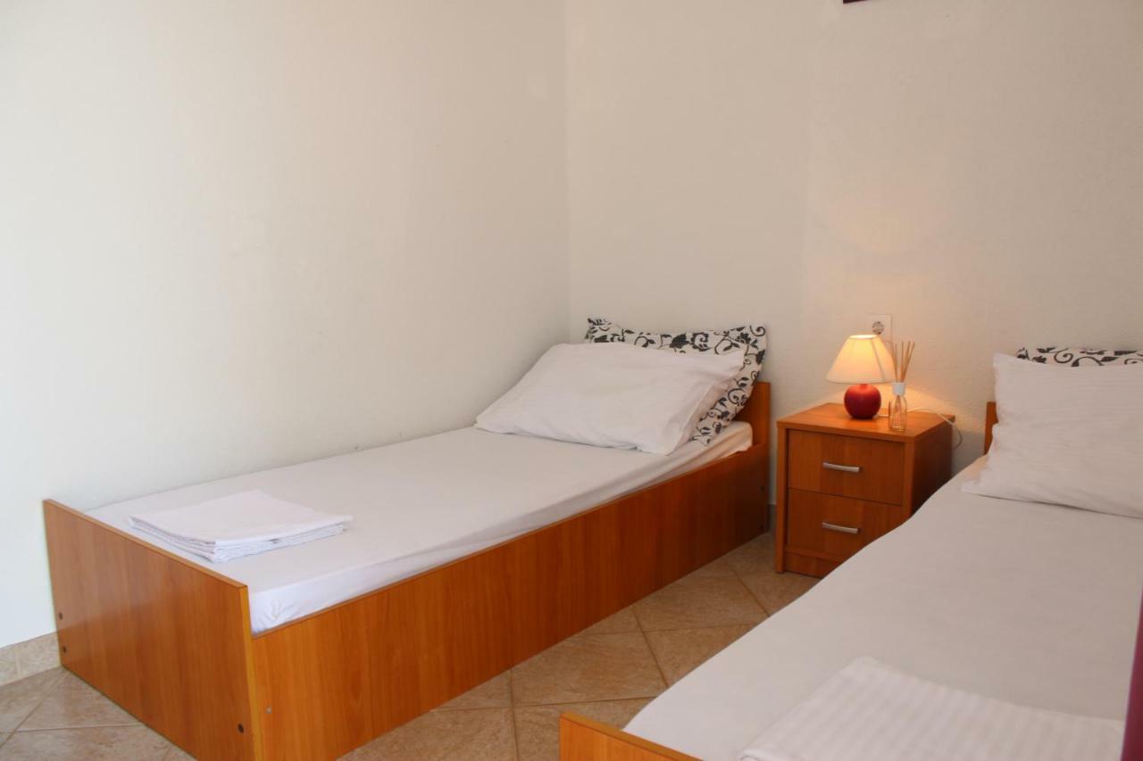 Sonja Appartement Pisak Buitenkant foto