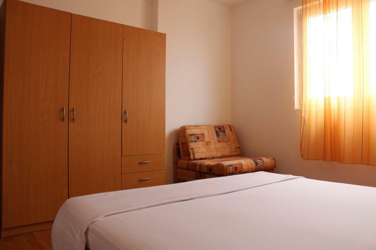 Sonja Appartement Pisak Buitenkant foto